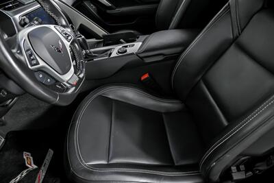 2019 Chevrolet Corvette Z06 2LZ   - Photo 26 - Joliet, IL 60435