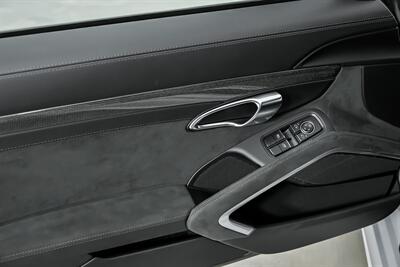 2024 Porsche 718 Cayman GTS 4.0-BUCKET SEATS-MANUAL!   - Photo 18 - Joliet, IL 60435