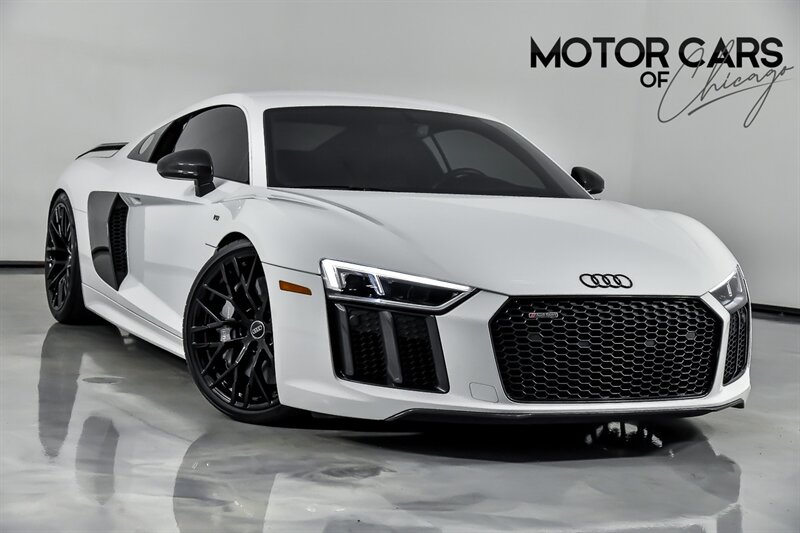 2017 Audi R8 5.2 quattro V10 Plus  