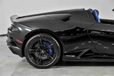 2021 Lamborghini Huracan EVO Spyder   - Photo 13 - Joliet, IL 60435