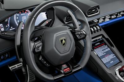 2021 Lamborghini Huracan EVO Spyder   - Photo 22 - Joliet, IL 60435