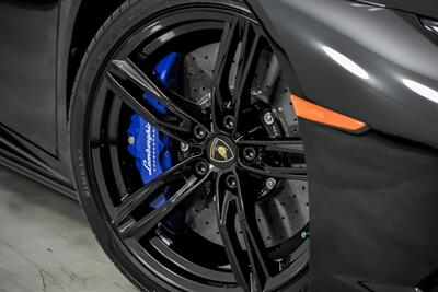 2021 Lamborghini Huracan EVO Spyder   - Photo 4 - Joliet, IL 60435