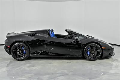 2021 Lamborghini Huracan EVO Spyder   - Photo 14 - Joliet, IL 60435