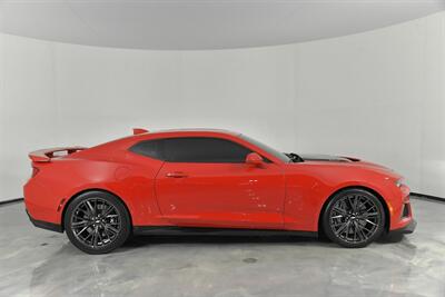 2018 Chevrolet Camaro ZL1   - Photo 14 - Joliet, IL 60435