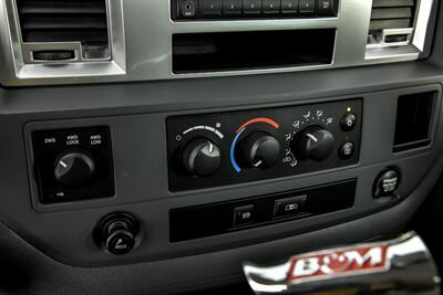 2007 Dodge Ram 2500 SLT   - Photo 29 - Joliet, IL 60435