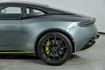 2019 Aston Martin DB11 AMR   - Photo 14 - Joliet, IL 60435