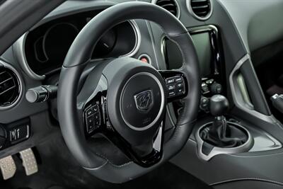2015 Dodge Viper SRT   - Photo 24 - Joliet, IL 60435