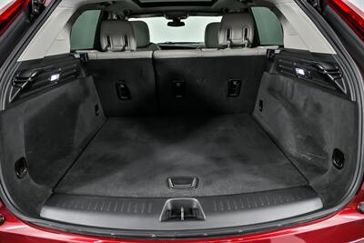 2019 Cadillac XT4 Luxury - Photo 16 - Joliet, IL 60435