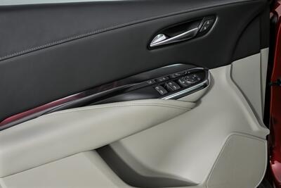 2019 Cadillac XT4 Luxury - Photo 18 - Joliet, IL 60435