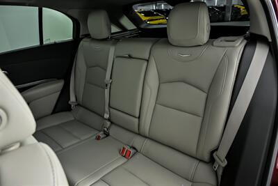 2019 Cadillac XT4 Luxury - Photo 23 - Joliet, IL 60435