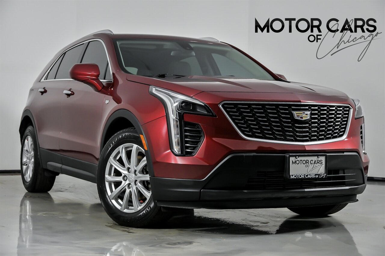 2019 Cadillac XT4 Luxury   - Photo 1 - Joliet, IL 60435