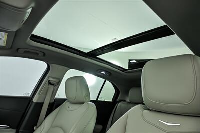 2019 Cadillac XT4 Luxury - Photo 22 - Joliet, IL 60435