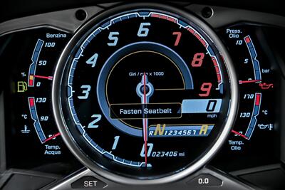 2015 Lamborghini Aventador LP 700-4   - Photo 31 - Joliet, IL 60435