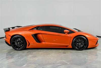 2015 Lamborghini Aventador LP 700-4   - Photo 14 - Joliet, IL 60435