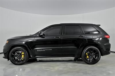 2018 Jeep Grand Cherokee Trackhawk   - Photo 8 - Joliet, IL 60435