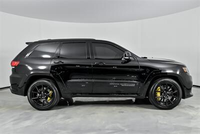 2018 Jeep Grand Cherokee Trackhawk   - Photo 14 - Joliet, IL 60435