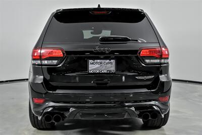 2018 Jeep Grand Cherokee Trackhawk   - Photo 11 - Joliet, IL 60435