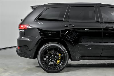 2018 Jeep Grand Cherokee Trackhawk   - Photo 13 - Joliet, IL 60435