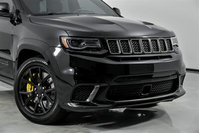 2018 Jeep Grand Cherokee Trackhawk   - Photo 3 - Joliet, IL 60435