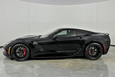 2018 Chevrolet Corvette Z06 2LZ - Photo 8 - Joliet, IL 60435