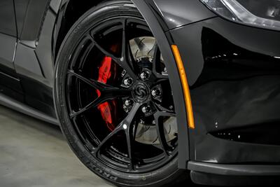 2018 Chevrolet Corvette Z06 2LZ - Photo 4 - Joliet, IL 60435