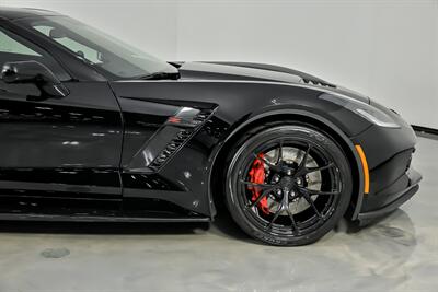 2018 Chevrolet Corvette Z06 2LZ - Photo 15 - Joliet, IL 60435