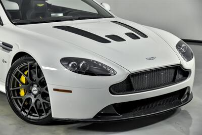 2015 Aston Martin V12 Vantage S Roadster   - Photo 3 - Joliet, IL 60435