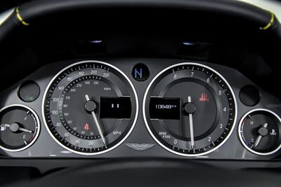 2015 Aston Martin V12 Vantage S Roadster   - Photo 30 - Joliet, IL 60435