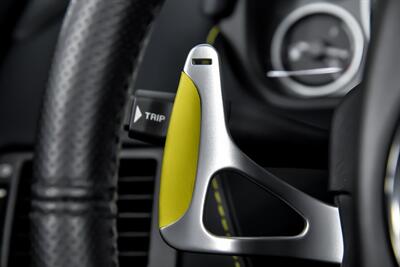 2015 Aston Martin V12 Vantage S Roadster   - Photo 32 - Joliet, IL 60435