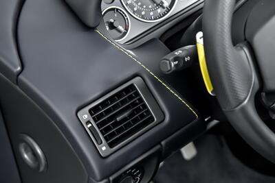 2015 Aston Martin V12 Vantage S Roadster   - Photo 29 - Joliet, IL 60435