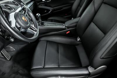 2018 Porsche 718 Cayman S   - Photo 21 - Joliet, IL 60435