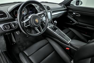 2018 Porsche 718 Cayman S   - Photo 20 - Joliet, IL 60435
