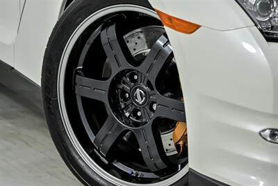 2014 Nissan GT-R Black Edition   - Photo 4 - Joliet, IL 60435