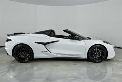 2024 Chevrolet Corvette Z06 2LZ   - Photo 15 - Joliet, IL 60435