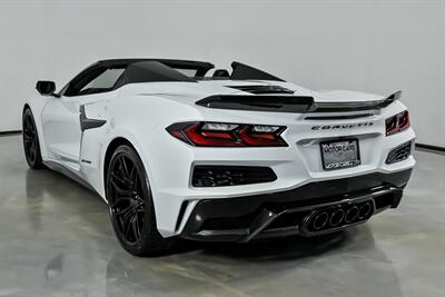 2024 Chevrolet Corvette Z06 2LZ   - Photo 10 - Joliet, IL 60435