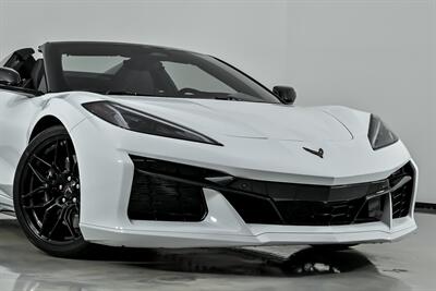 2024 Chevrolet Corvette Z06 2LZ   - Photo 3 - Joliet, IL 60435