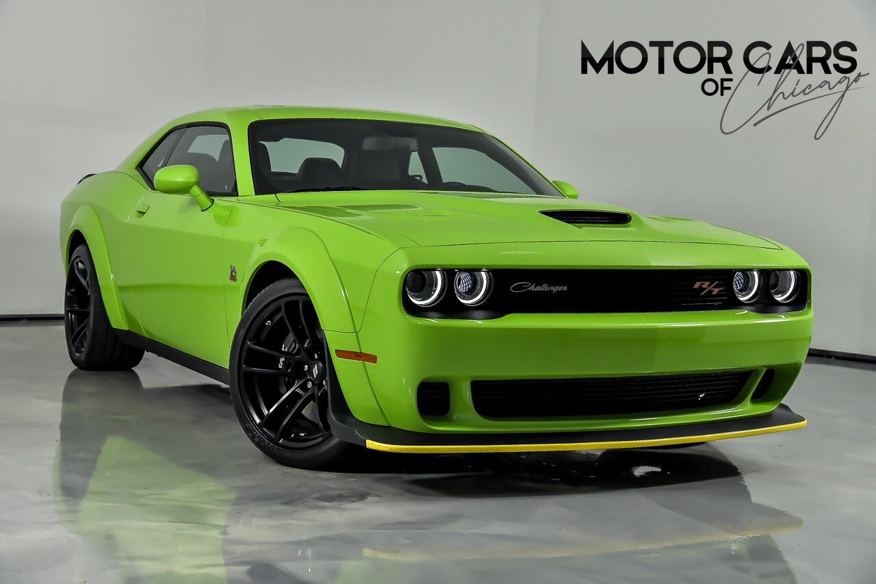 2023 Dodge Challenger R/T's photo