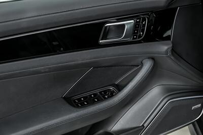 2017 Porsche Panamera - Photo 17 - Joliet, IL 60435