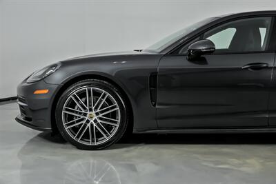 2017 Porsche Panamera - Photo 6 - Joliet, IL 60435
