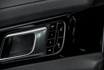 2017 Porsche Panamera - Photo 18 - Joliet, IL 60435