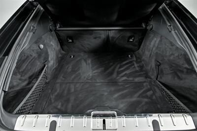 2017 Porsche Panamera - Photo 15 - Joliet, IL 60435