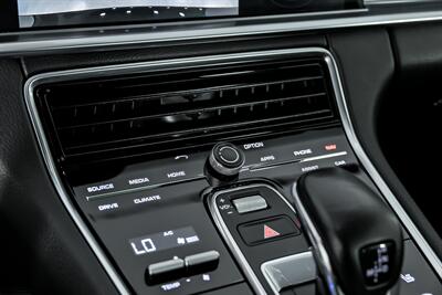 2017 Porsche Panamera - Photo 37 - Joliet, IL 60435