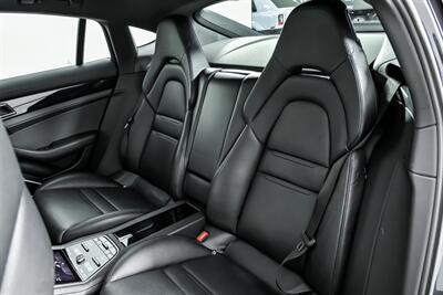 2017 Porsche Panamera - Photo 24 - Joliet, IL 60435