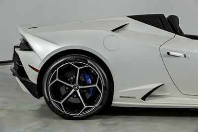 2020 Lamborghini Huracan EVO Spyder-RARE BALLOON WHITE PAINT!   - Photo 13 - Joliet, IL 60435