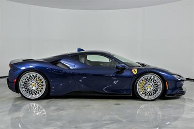 2023 Ferrari SF90 Stradale - Photo 12 - Joliet, IL 60435