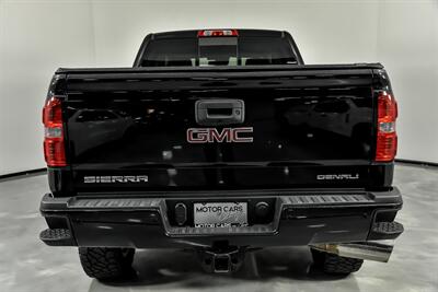 2016 GMC Sierra 2500HD Denali-MINT TRUCK   - Photo 11 - Joliet, IL 60435