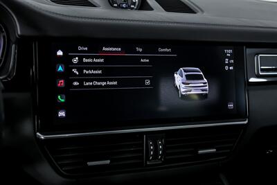 2022 Porsche Cayenne Turbo Coupe - Photo 34 - Joliet, IL 60435