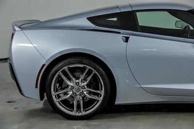 2017 Chevrolet Corvette Stingray Z51   - Photo 13 - Joliet, IL 60435