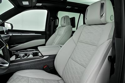 2026 Cadillac Escalade-V RARE EXECUTIVE PACKAGE!   - Photo 22 - Joliet, IL 60435