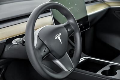 2023 Tesla Model Y Long Range   - Photo 24 - Joliet, IL 60435